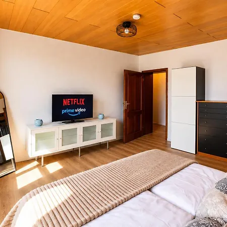 Jägerbau Apartment *